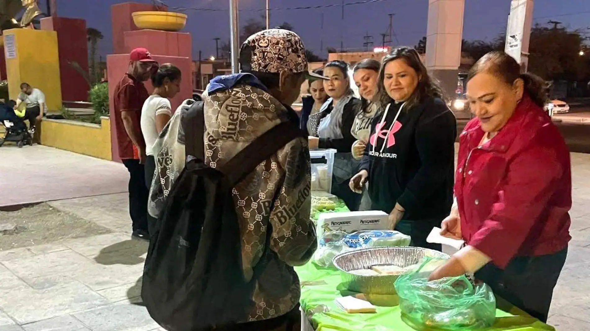 Un grupo de sanluisinos integraron recientemente una agrupación para apoyar a familias vulnerables. Invitan a más personas a participar haciendo donativos en especie para recorrer las call ( (4)